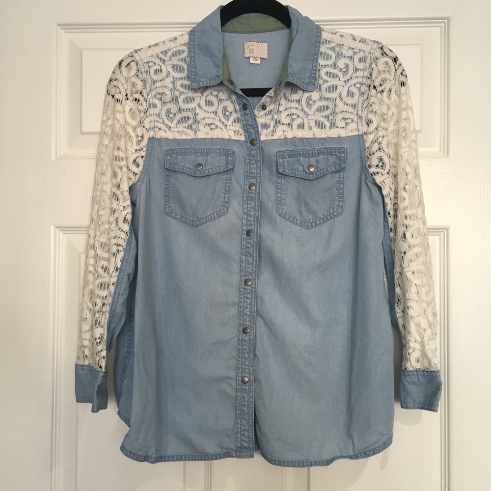 Anthropologie Jean & Lace Button Down
